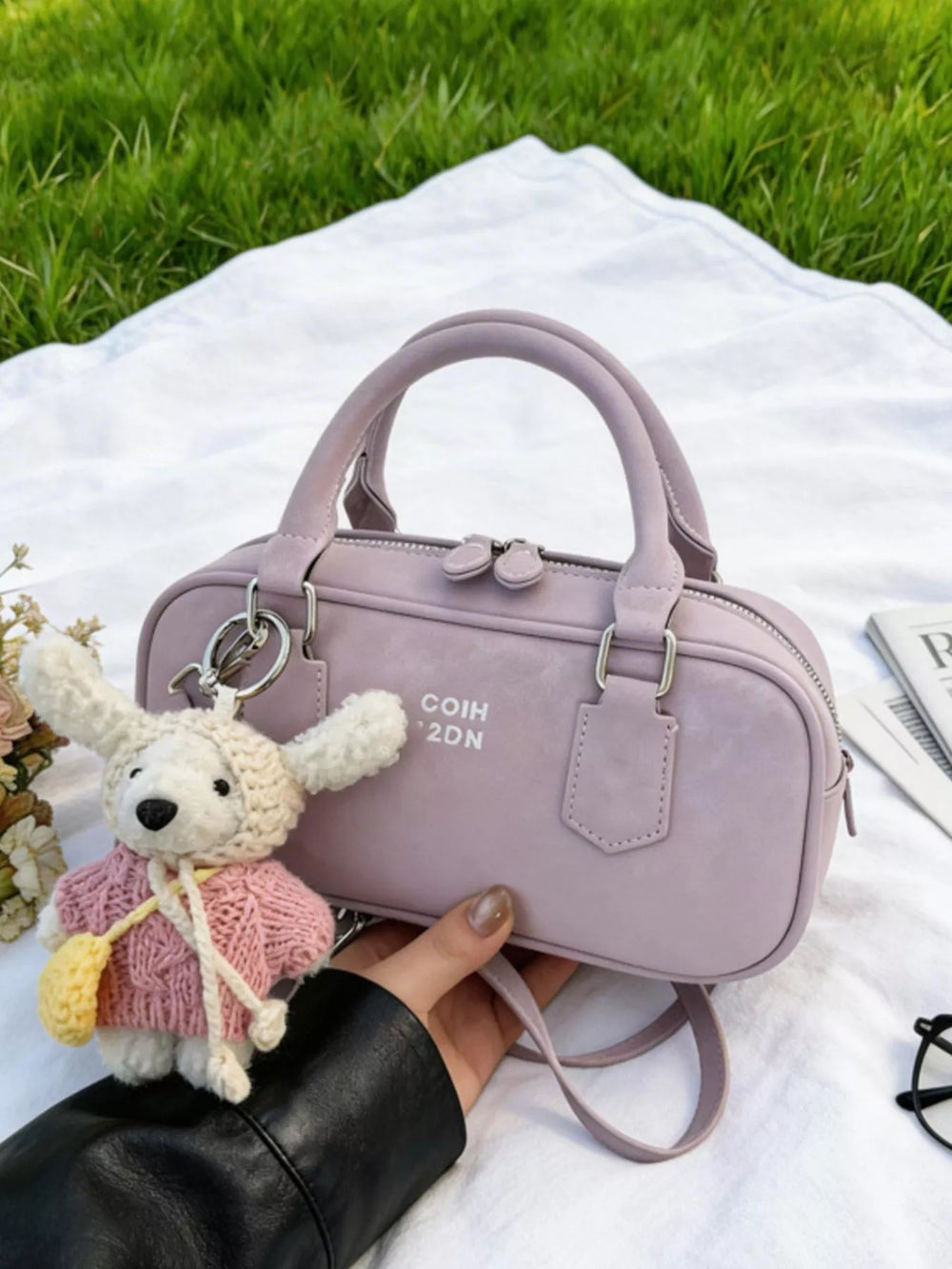 The Science of Handbag Styling: Body Proportions, Personal Color Analysis, and Dress Code Mastery